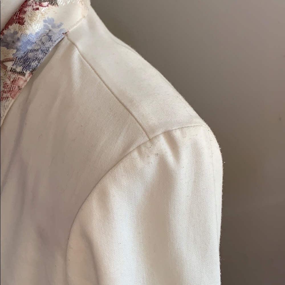 Vintage White Blazer SZ M w Floral Details - Picture 4 of 8